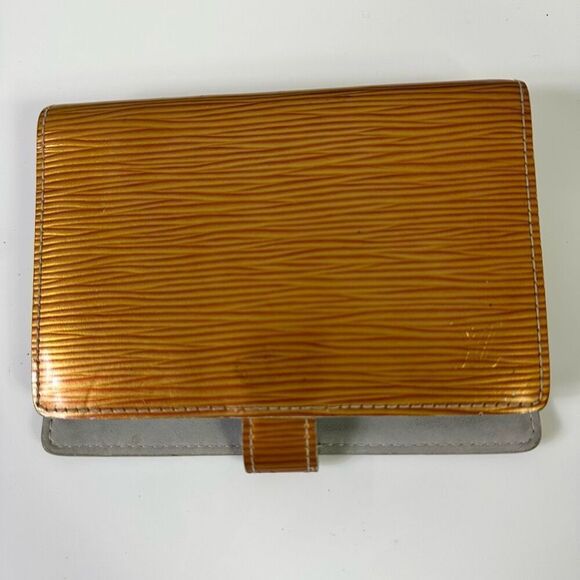 Louis Vuitton Cyber Epi Agenda PM Cover Day Planner - Picture 1 of 16